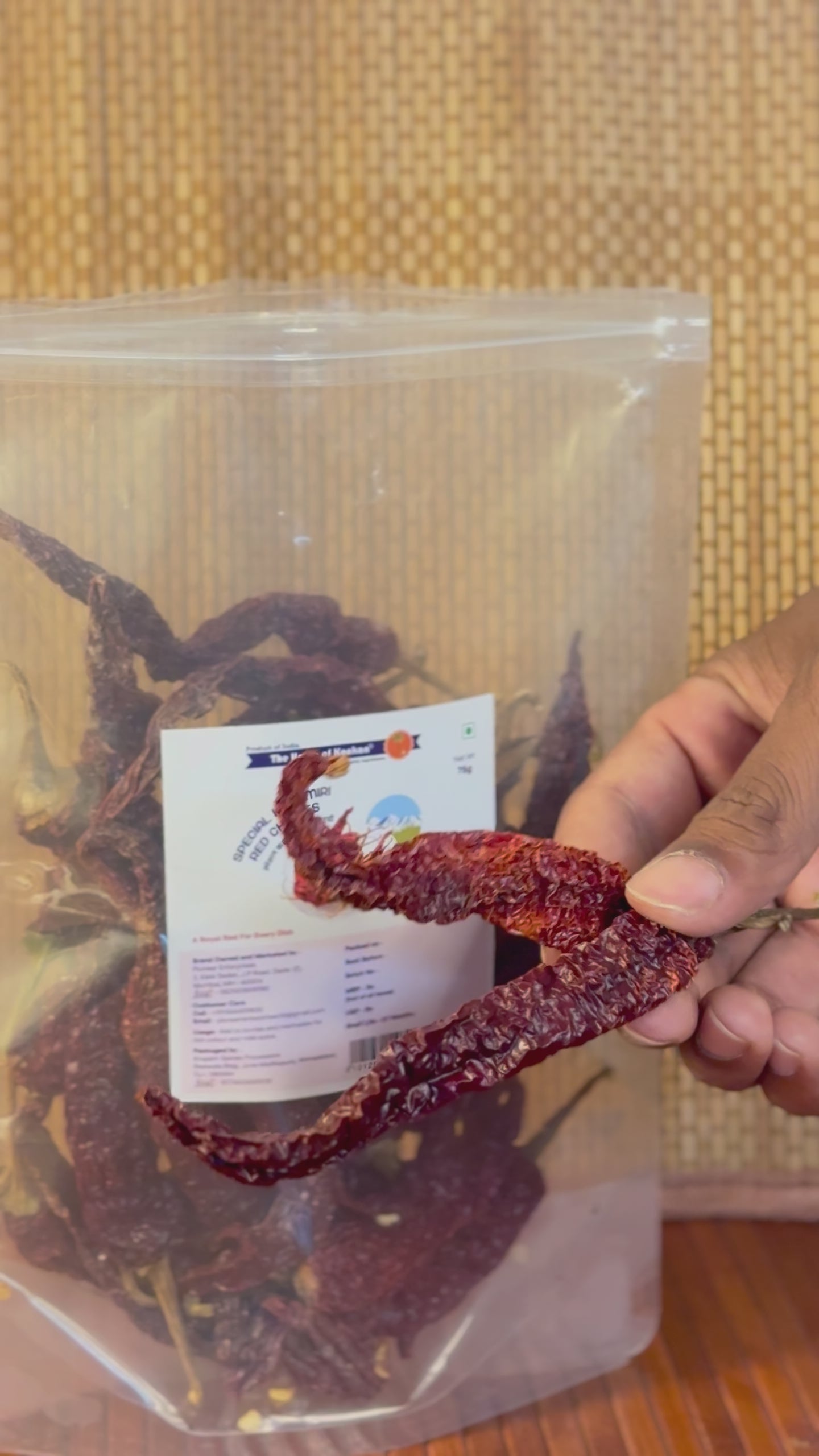 Kashmiri Whole Red Chilli 75g - Pack of 2 | Vibrant Red Color, Mild Spice, Rich Aroma | Perfect for Curries, Gravies & Indian Recipes